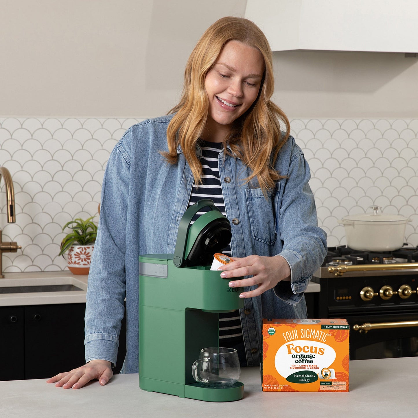 focus-coffee-pods-24ct-w0 Focus_Dark_Roast_24ct_Pods_Lifestyle_2.jpg